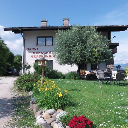Garni Runggner Traubenhof Hotell Tramin an der Weinstraße Exteriör bild