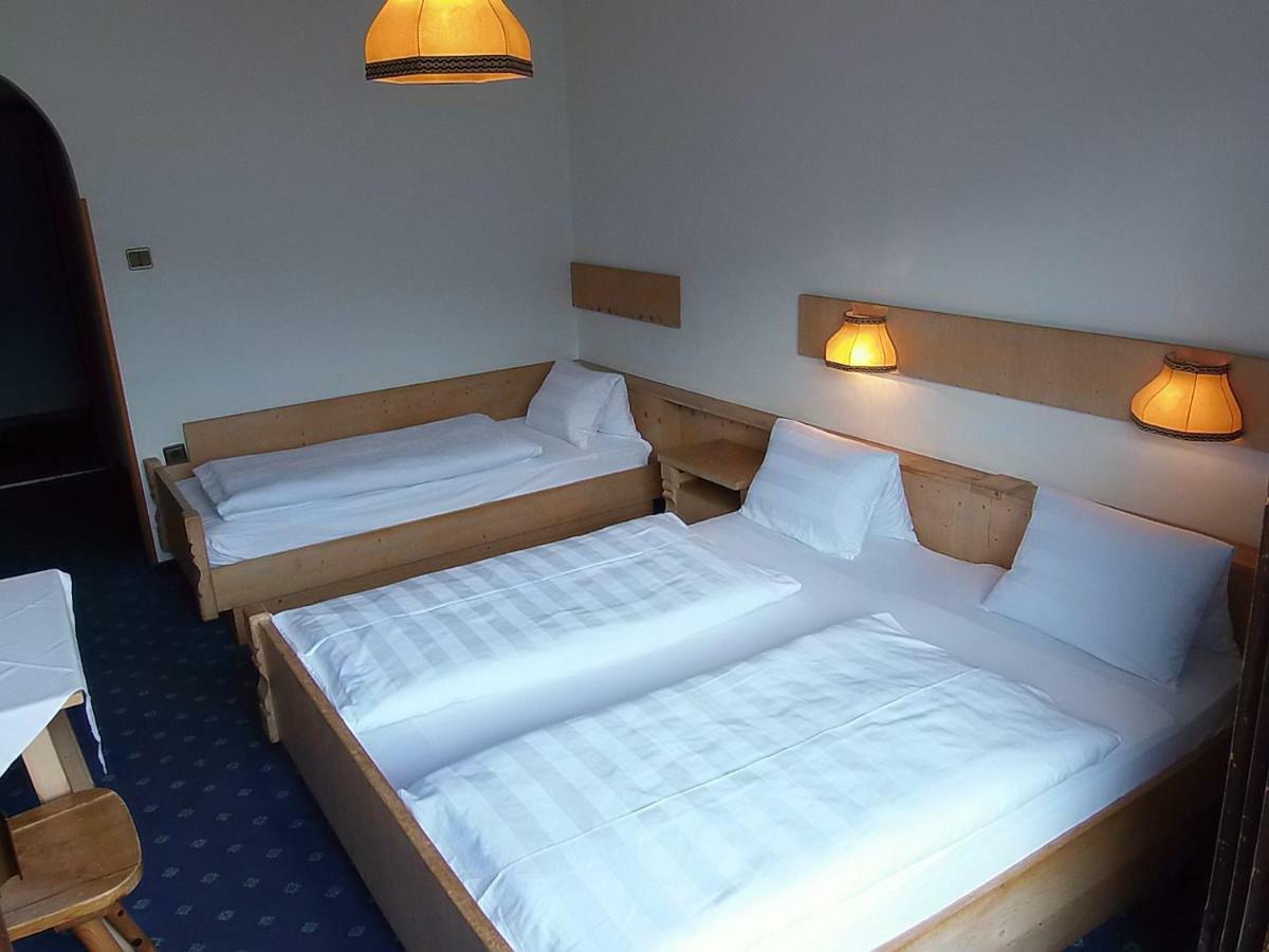 Garni Runggner Traubenhof Hotell Tramin an der Weinstraße Exteriör bild