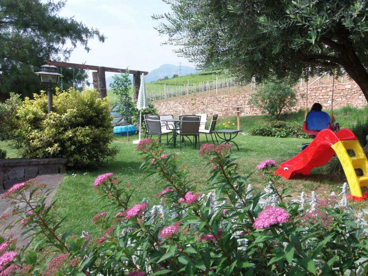 Garni Runggner Traubenhof Hotell Tramin an der Weinstraße Exteriör bild